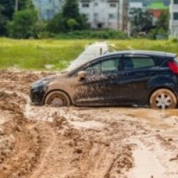 6-ways-to-avoid-getting-your-vehicle-stuck-in-mud-sand-dirt-or-snow